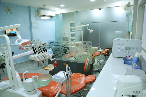 Perayil Dentist Medical Services | Dentists