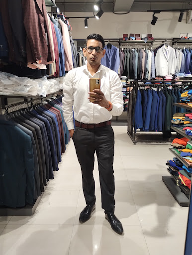 PETER ENGLAND GARIMA GARDEN Shopping | Store