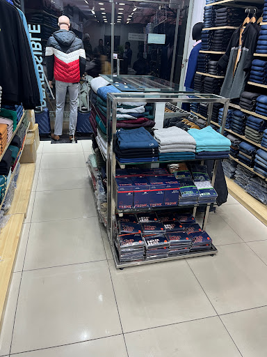 Peter England - Hoshiarpur Shopping | Store