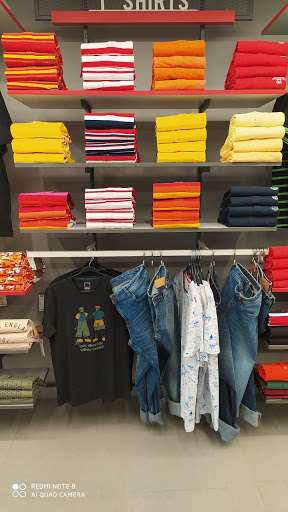 Peter England - Khamgaon Shopping | Store