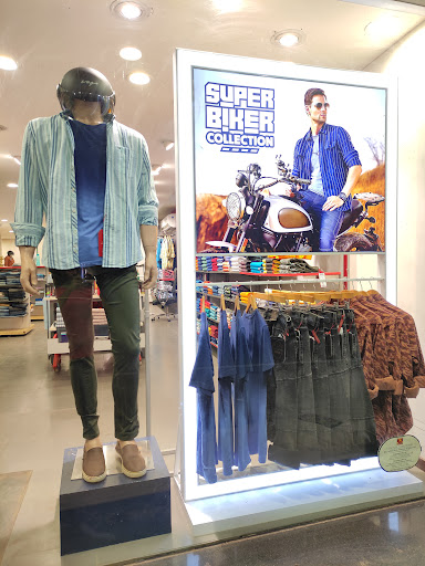 Peter England Mayiladuthurai Shopping | Store