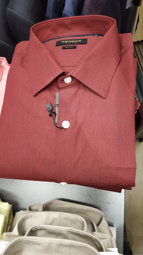 Peter England Menswear Exclusive Showroom - Bengaluru Shopping | Store