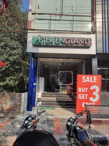 Peter England Patiala Shopping | Store