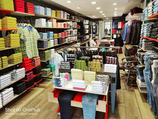 Peter England Showroom Lucknow Shopping | Store