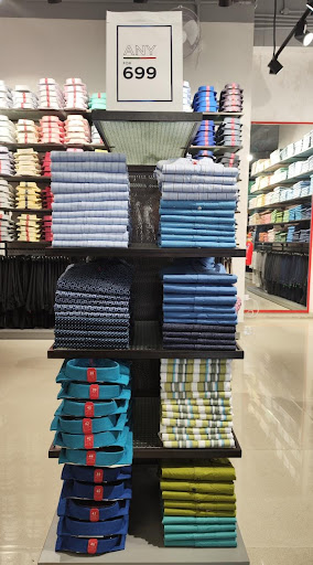 Peter England Store Khopoli Shopping | Store