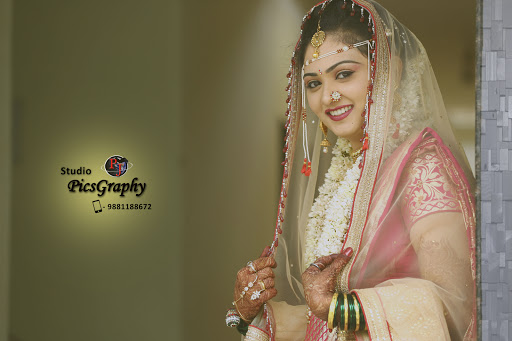 Photographer in nashik Picsgraphy Event Services | Photographer