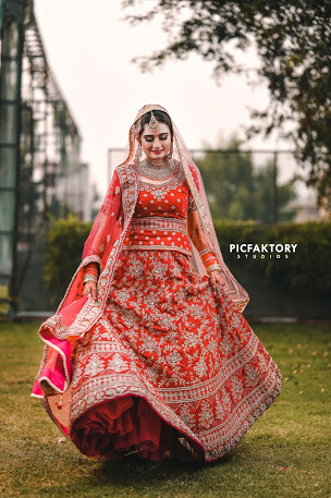 Picfaktory Studios Event Services | Photographer