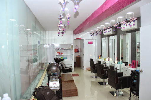 pinks n bloos, Unisex Salon Active Life | Salon