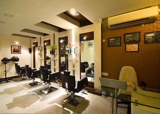 Best Hair Salons, Parlours, Stylists & Haircuts in Kolkata!