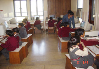 Prabhu Dayal Public School Shalimar Bagh Schools 004