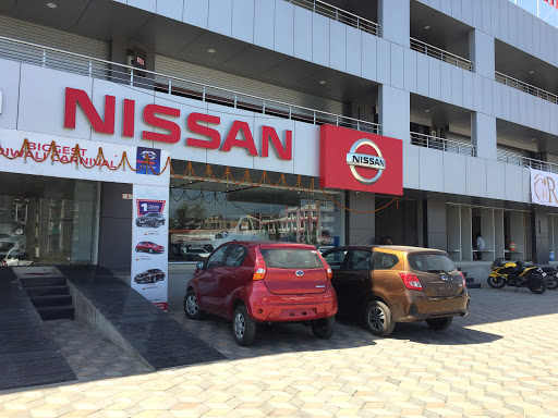 PRAMUKH NISSAN Automotive | Show Room