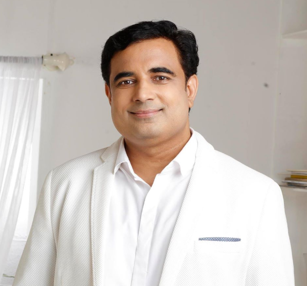 Pt. Pawan Kaushik Astrologer & Vastu Expert - Logo