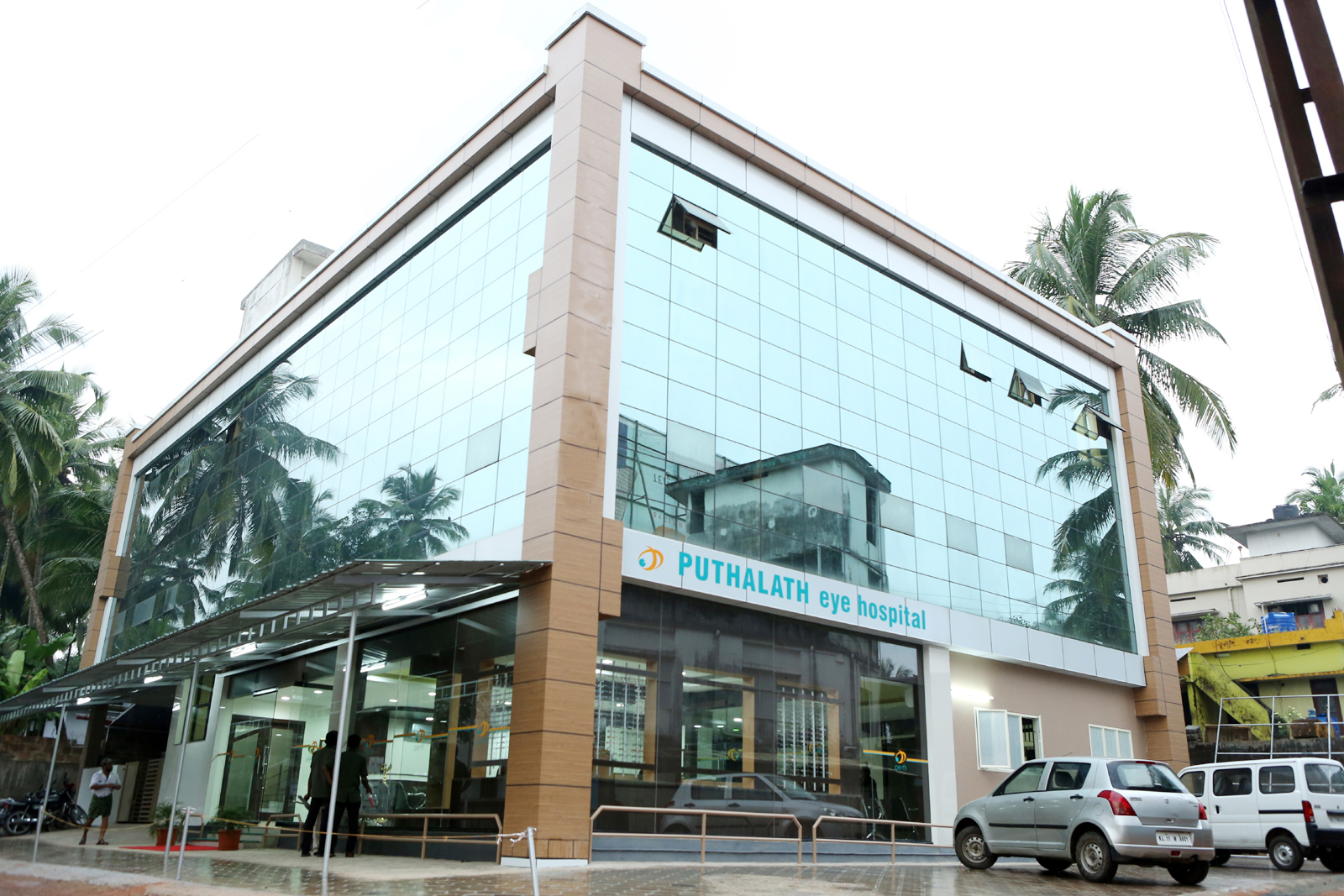Puthalath Eye Hospital Medical Services | Hospitals