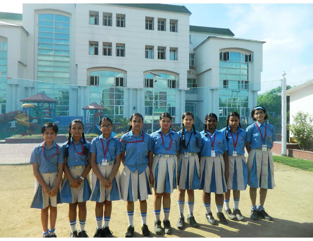 Queen's Valley School Dwarka Schools 03