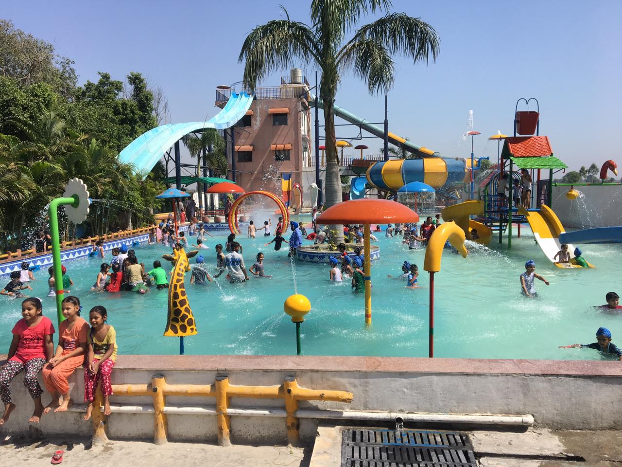 Queenz Land Water Park|Water Park|Entertainment