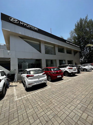 R R Kirad Hyundai Automotive | Show Room