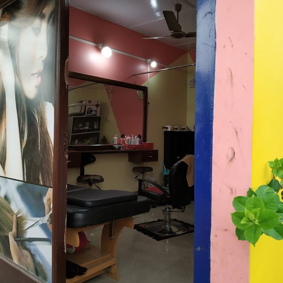 Rabeya's Beauty Parlour and Hair salon for women and kids Logo