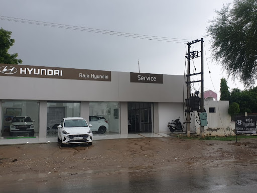 Raja Hyundai Automotive | Show Room