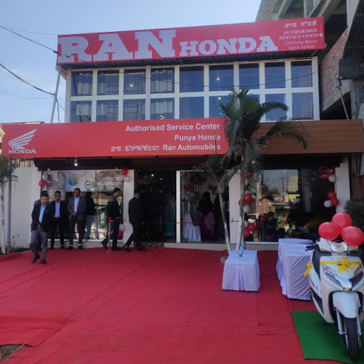RAN HONDA Automotive | Show Room