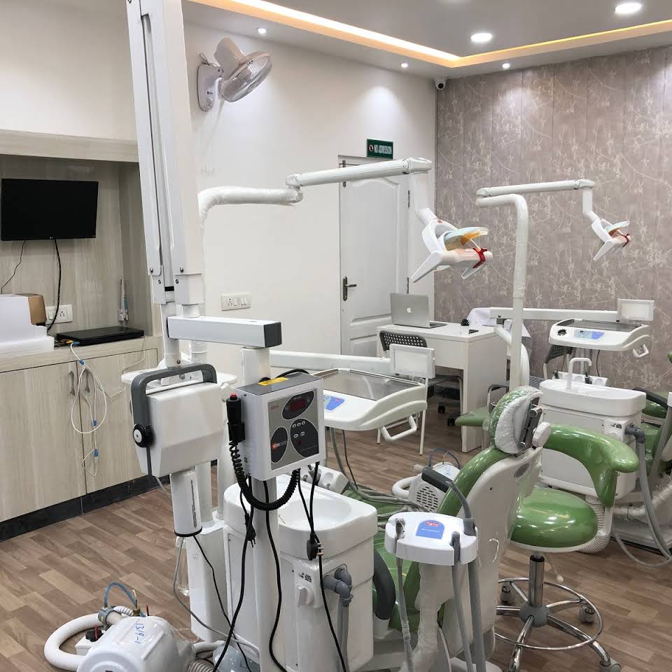 Rapha Dental Medical Services | Dentists