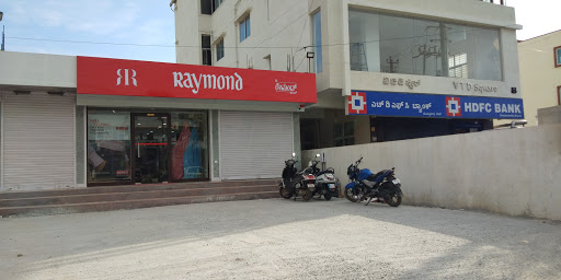 Raymond Showroom Shopping | Store