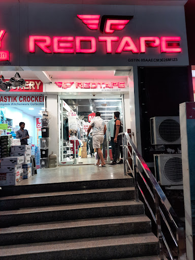 Red tape shoes Shopping | Store