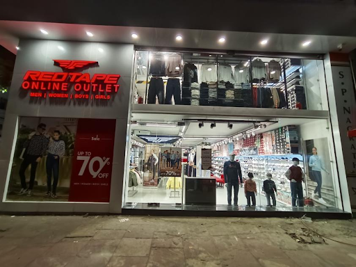 REDTAPE - DELHI - DARYAGANJ (ONLINE) Shopping | Store