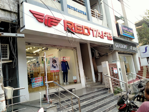 REDTAPE EXCLUSIVE STORE Shopping | Store