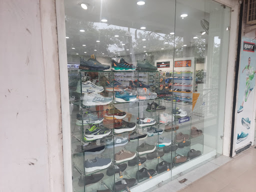 Relaxo Footwear Shopping | Store