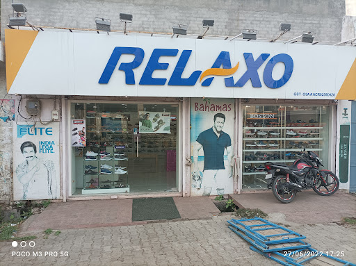 Relaxo Footwear Shopping | Store