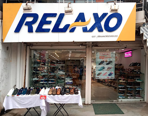 Relaxo Footwear Shopping | Store