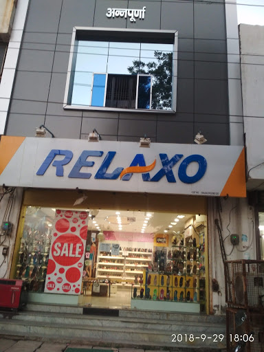 Relaxo Footwear Shopping | Store