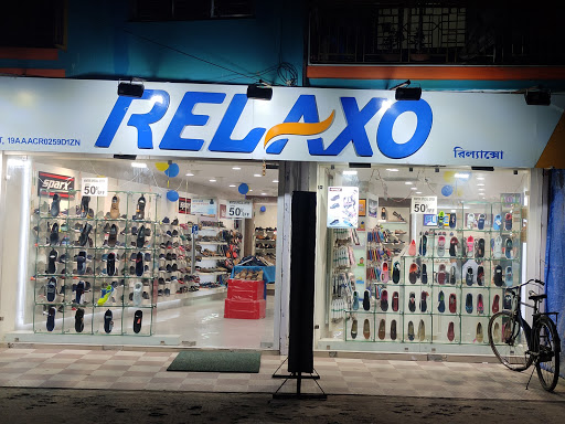 Relaxo Footwear Shopping | Store