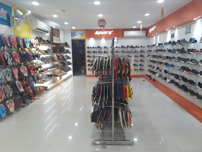 Relaxo Footwear Shopping | Store