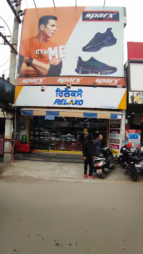 Relaxo Footwear Shopping | Store