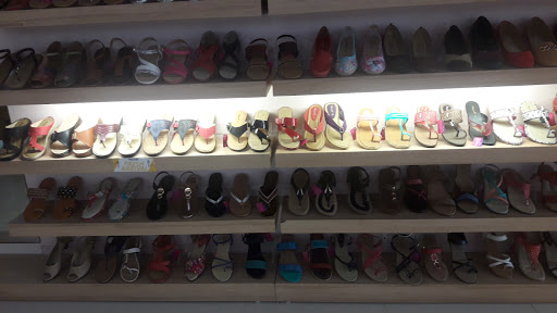 Relaxo Footwear Shopping | Store