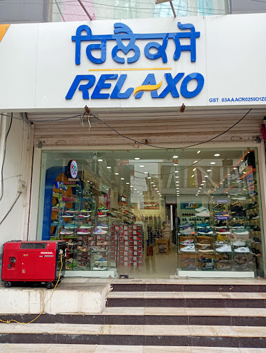 Relaxo Footwear Shopping | Store