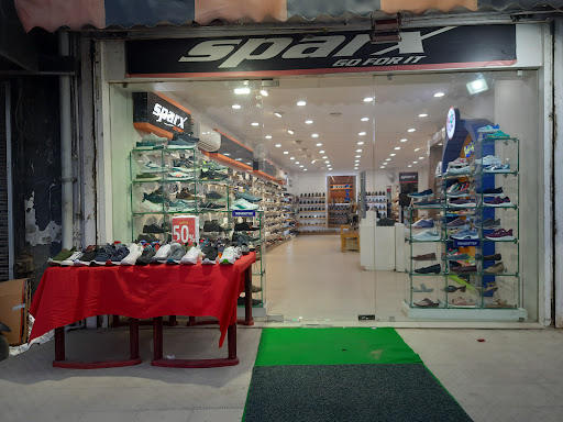 Relaxo Footwear Shopping | Store
