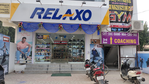 Relaxo Store Shopping | Store
