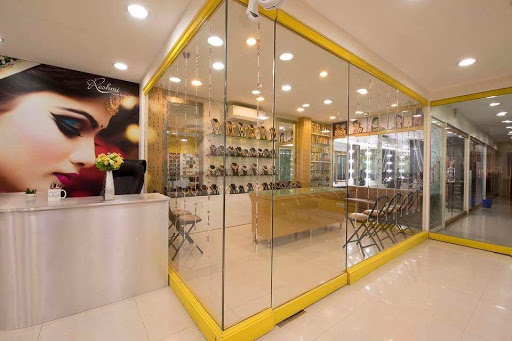 Reshmi Salon & Spa Active Life | Salon