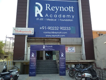 Reynott Academy Education | Coaching Institute