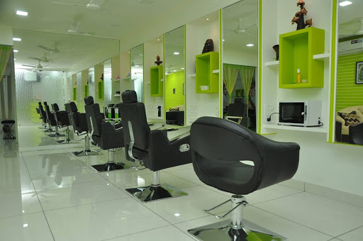 Rishika Beauty Parlour Active Life | Salon