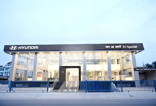 RJ Hyundai Automotive | Show Room