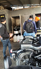 Royal Enfield Service Center - Manmohan Motors Automotive | Show Room