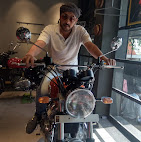 Royal Enfield Service Center - Sareen Motors New Automotive | Show Room