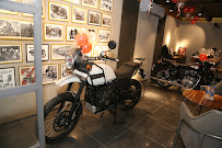 Royal Enfield Showroom - Ishna Wheels Automotive | Show Room