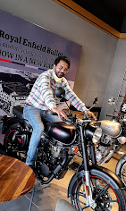 Royal Enfield Showroom - Kodia Auto Sales Automotive | Show Room