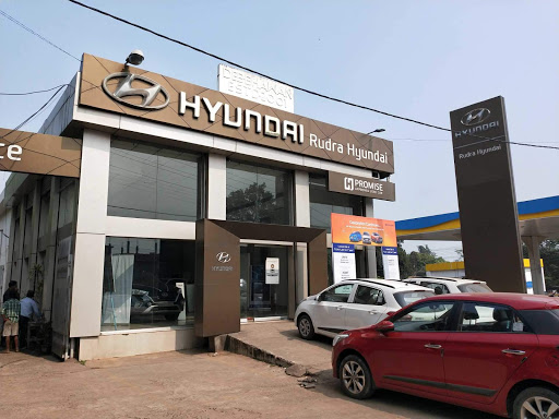 Rudra Hyundai Automotive | Show Room