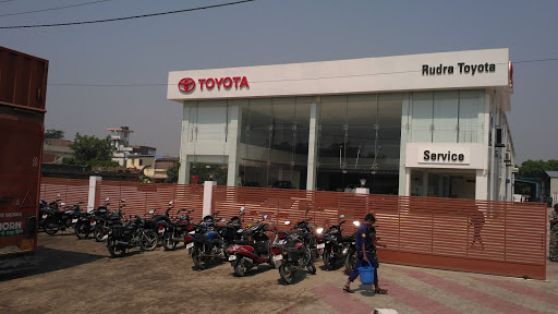 RUDRA TOYOTA Automotive | Show Room