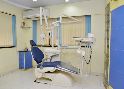 Ruparelia Dental Clinic & Implant Centre Medical Services | Dentists